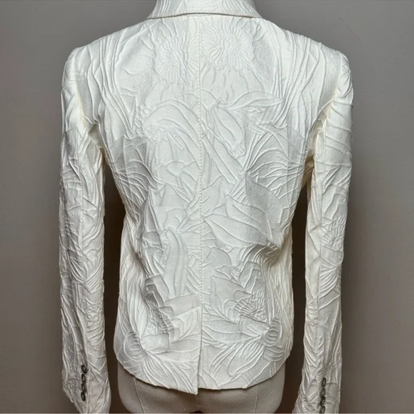 NWT Gucci Ivory Floral Textured Blazer - Size 42/US 6 - Picture 7 of 15